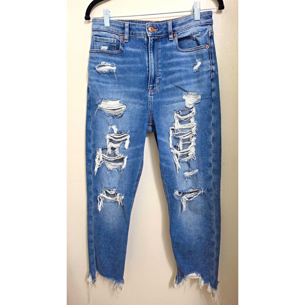 American Eagle Womens 6 Short High Rise Mom Jeans Distressed Ripped Raw Hem